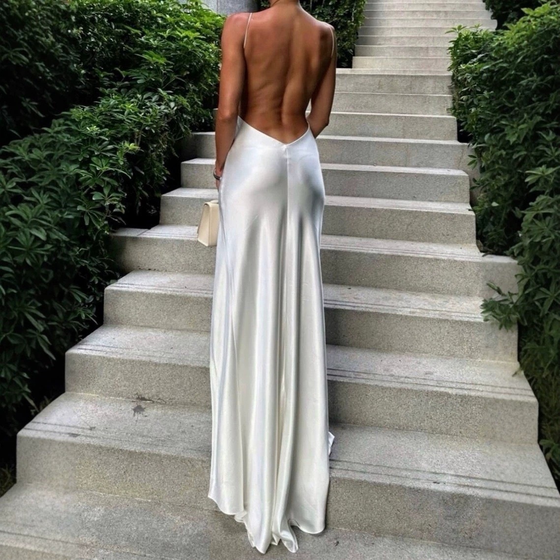 Witte satijnen maxi-avondjurk  - Elegant Satin Evening Gown Split recensie en prijs